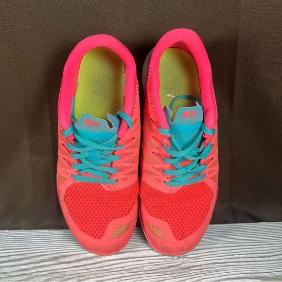 Nike Free 5.0 Pink 'Punch Cyan' Running Shoe Athletic Sneaker Womens 7 - Picture 7 of 9